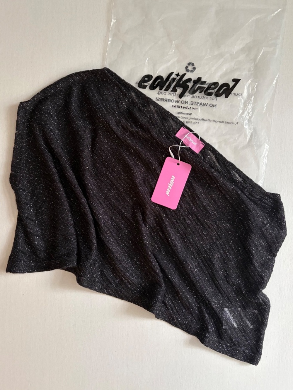 edikted Loma Asymmetric Off Shoulder Knit Poncho Top, Black XS NWT